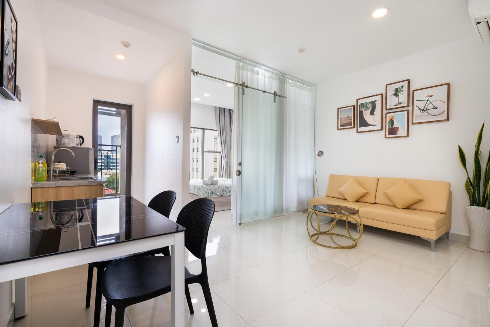Saigon Royal - 1br Golden Light In D4 - Hana Căn hộ